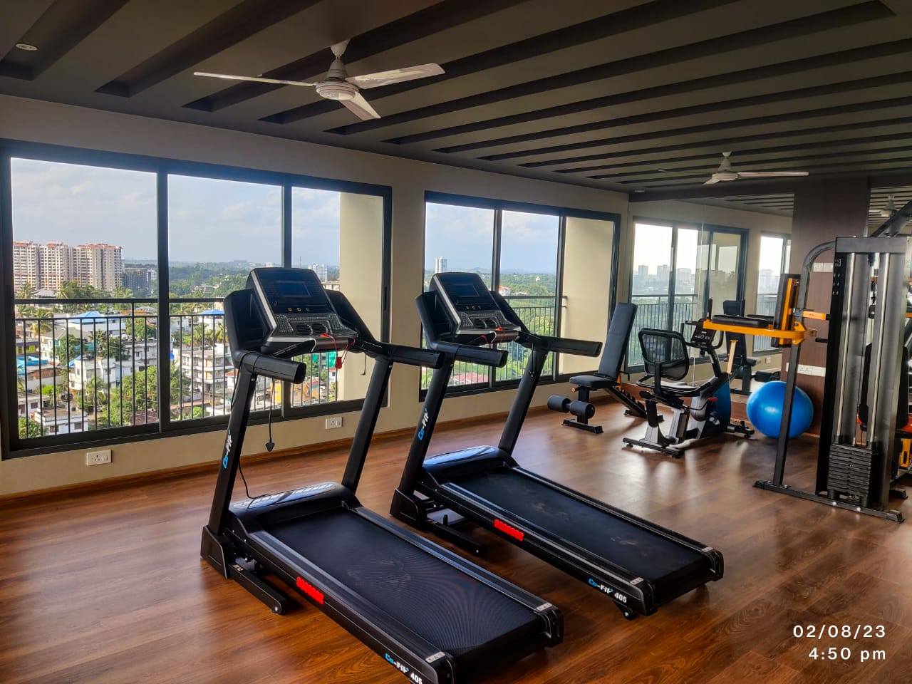 skyline pixel health club